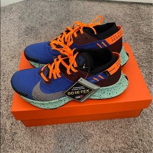 *NEW* Nike Women’s Pegasus Trail 2 GTX- 7.5